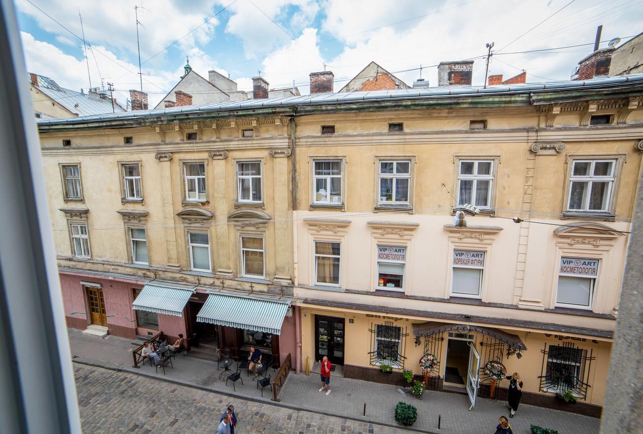 Apart Hotel On Rynok Square Lviv Eksteriør billede